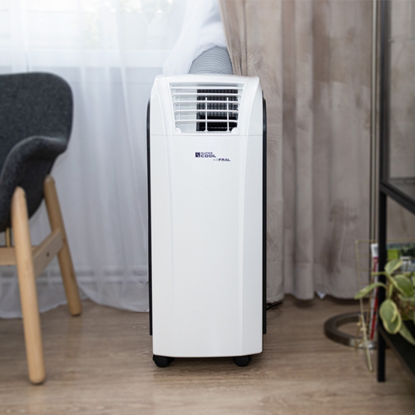 Klimatyzator przenośny Fral Super Cool FSC14.2 - Czarny